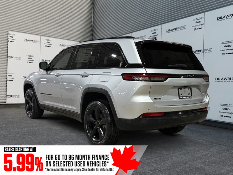 2024 Jeep Grand Cherokee Laredo 4x4