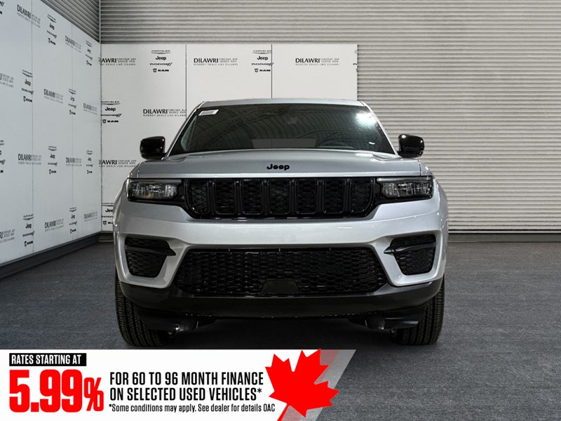2024 Jeep Grand Cherokee Laredo 4x4