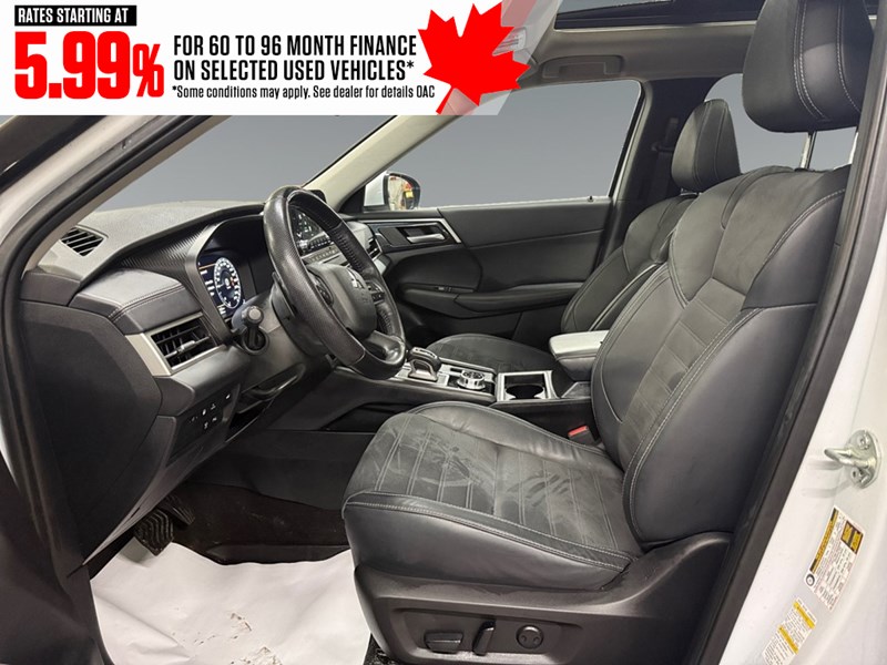 2023 Mitsubishi Outlander Plug-In Hybrid LE S-AWC