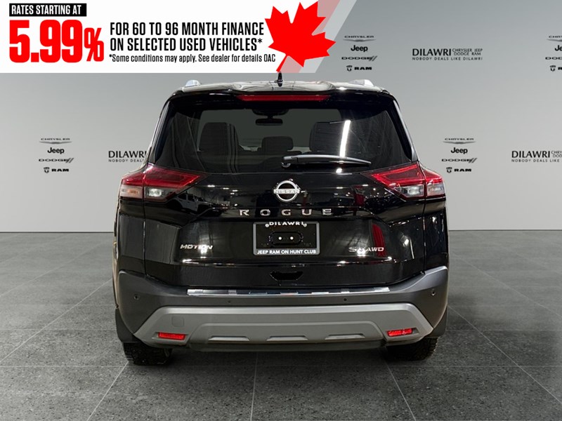 2023 Nissan Rogue AWD SV Midnight Edition