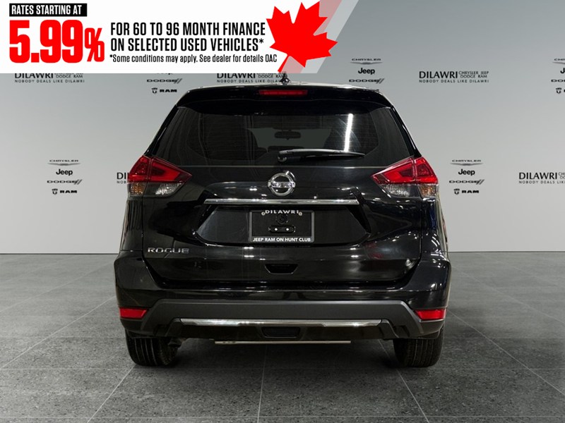 2018 Nissan Rogue S