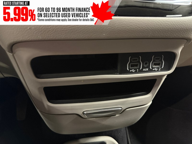 2023 Chrysler Grand Caravan SXT 2WD