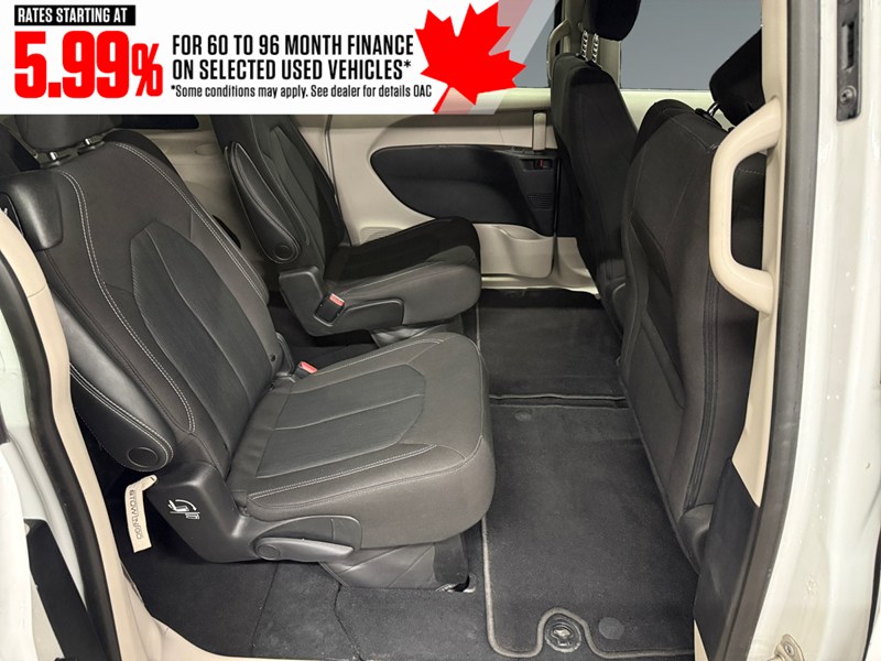2023 Chrysler Grand Caravan SXT 2WD