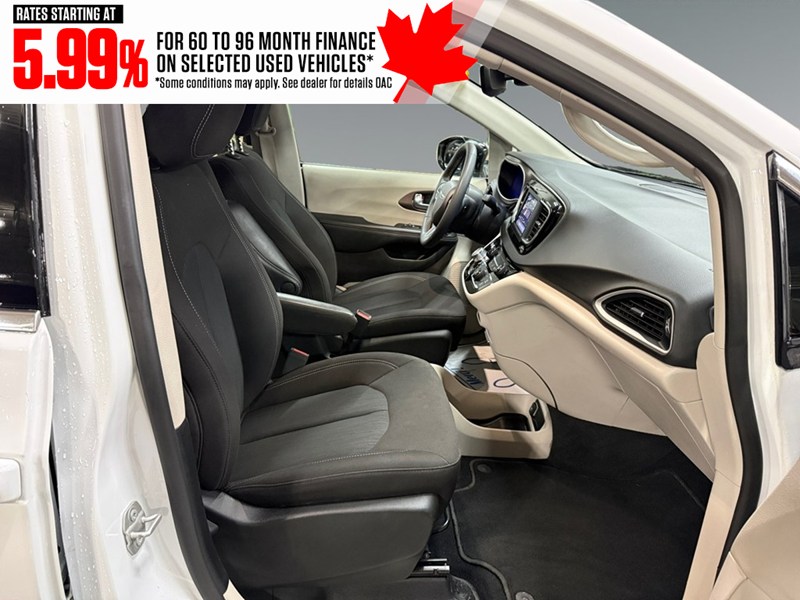 2024 Chrysler Grand Caravan SXT