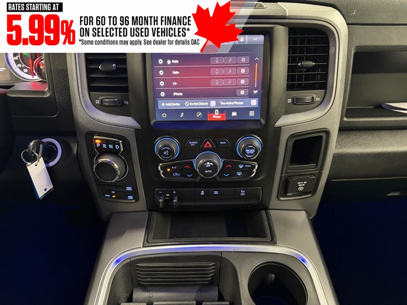 2022 RAM 1500 Classic Express 4x4 Crew Cab 5'7" Box