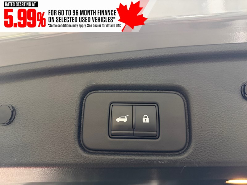 2023 Nissan Pathfinder Platinum 4WD