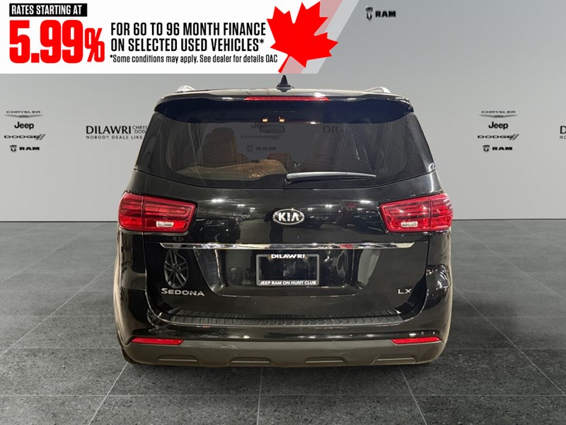 2019 Kia Sedona LX FWD