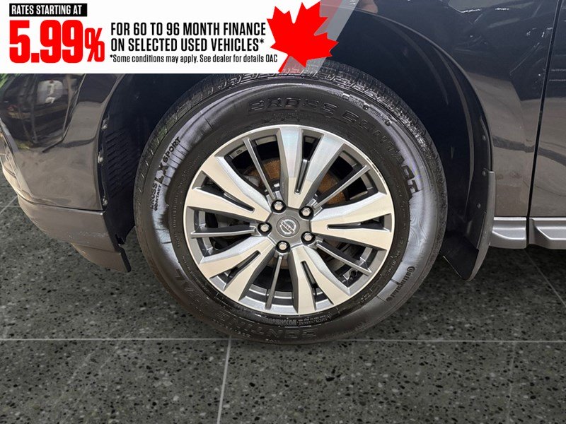 2020 Nissan Pathfinder 4x4 SL Premium