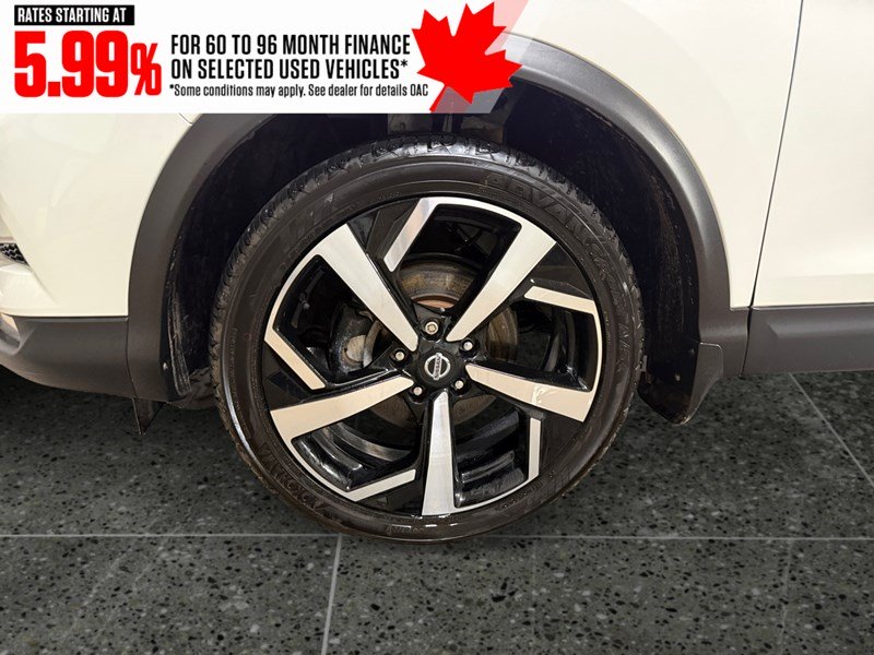 2023 Nissan Qashqai AWD SL CVT