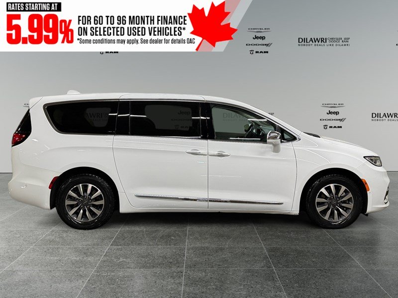 2022 Chrysler Pacifica Hybrid Limited 2WD