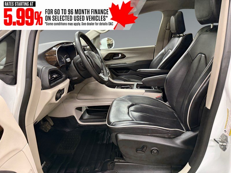 2022 Chrysler Pacifica Hybrid Limited 2WD