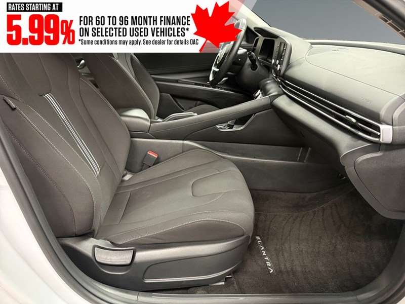 2024 Hyundai Elantra Preferred IVT