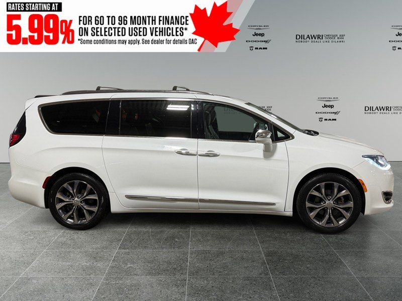 2017 Chrysler Pacifica 4dr Wgn Limited