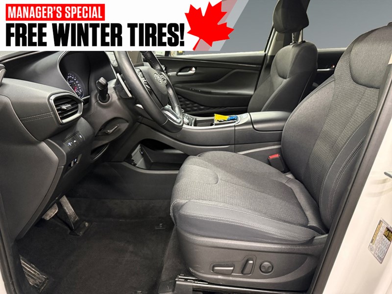 2023 Hyundai Santa Fe Preferred AWD WITH TWO SETS OF TIRES