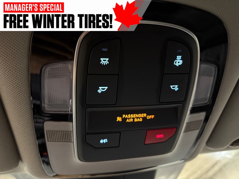 2023 Hyundai Santa Fe Preferred AWD WITH TWO SETS OF TIRES