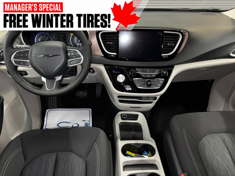 2024 Chrysler Grand Caravan SXT