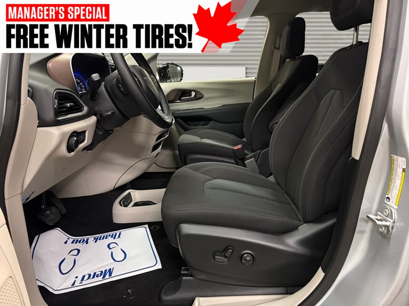 2024 Chrysler Grand Caravan SXT