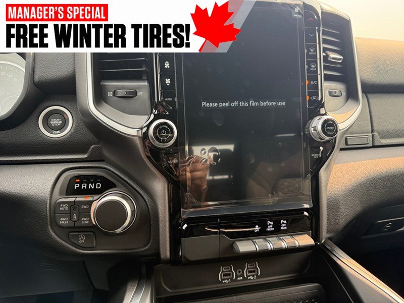 2025 RAM 1500 Big Horn Night Pkg 4x4 Crew Cab 5'7" Box