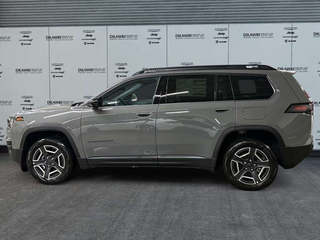  2026 Jeep Cherokee Laredo 4WD   