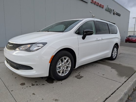 2024 Chrysler Grand Caravan SXT