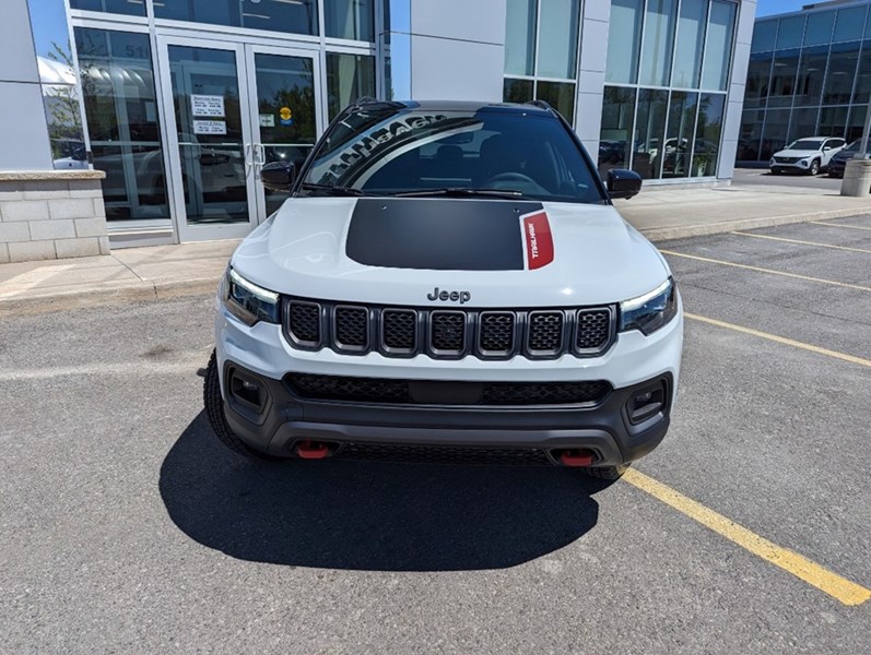 2023 Jeep Compass Trailhawk Elite 4x4 | Leather, Pano Roof