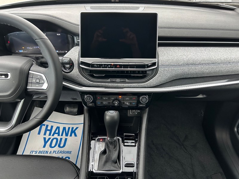 2025 Jeep Compass North 4x4
