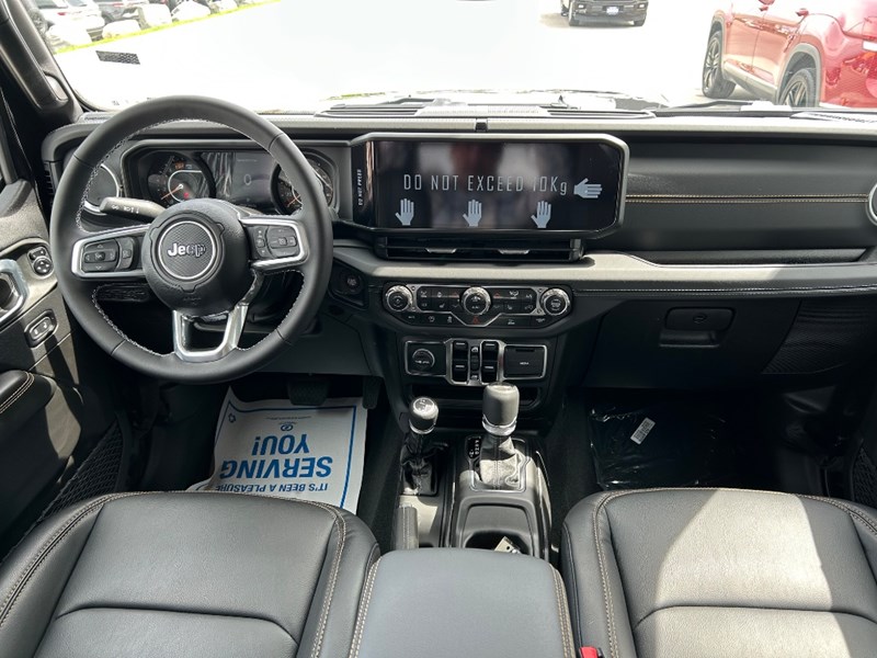 2025 Jeep Wrangler Sahara 4 Door 4x4