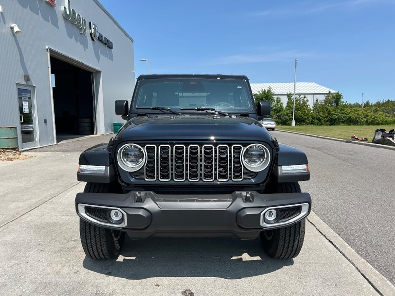 2025 Jeep Wrangler Sahara 4 Door 4x4