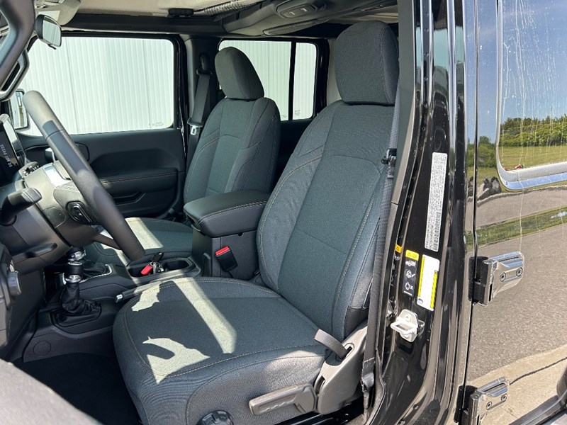 2025 Jeep Wrangler Sahara 4 Door 4x4