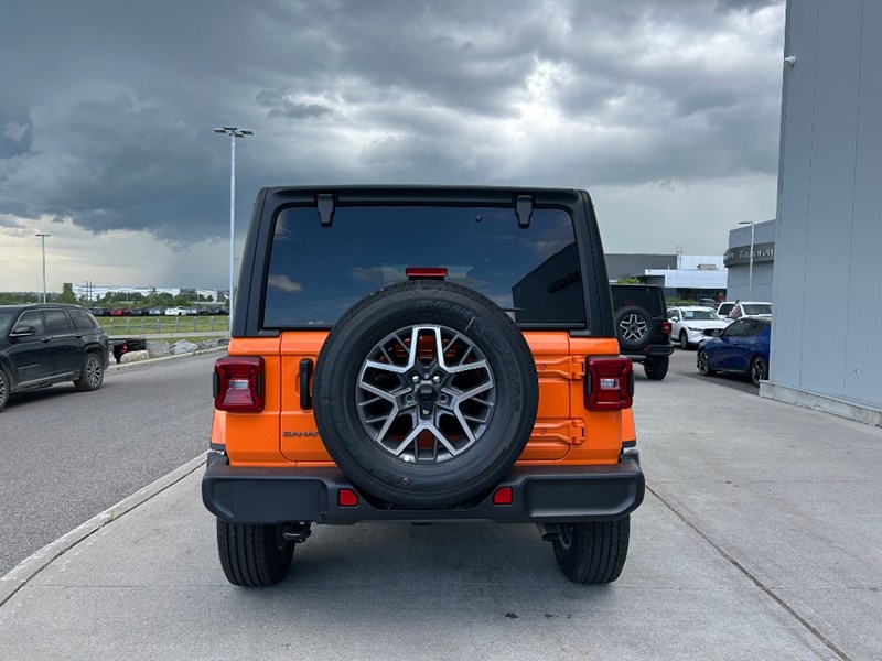 2025 Jeep Wrangler Sahara 4 Door 4x4