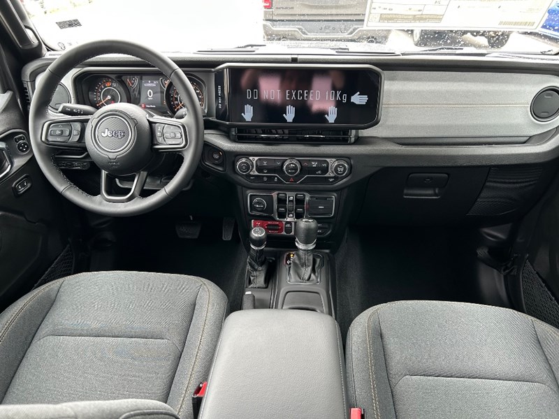 2025 Jeep Wrangler Willys 4 Door 4x4
