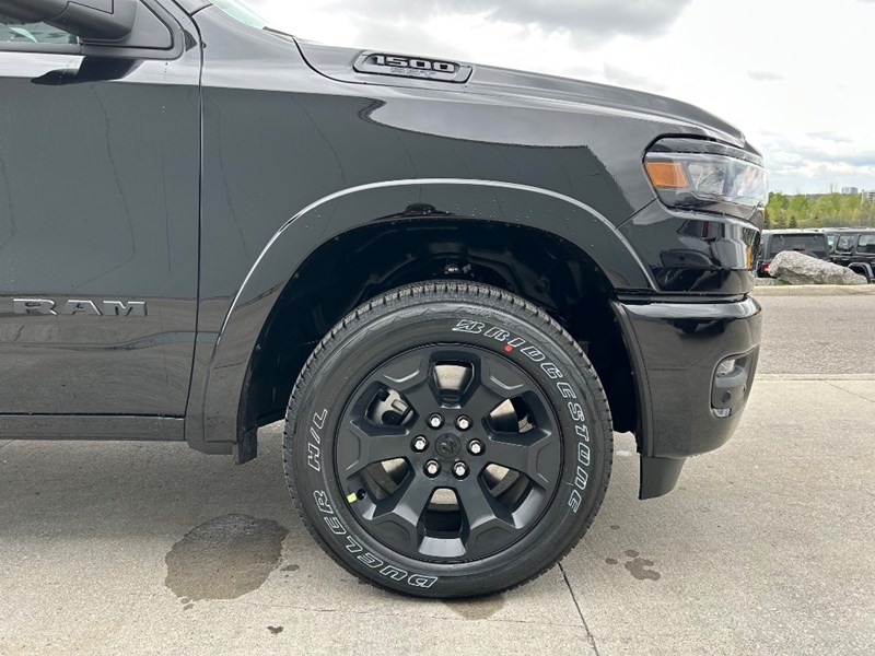 2025 RAM 1500 Big Horn 4x4 Crew Cab 5'7" Box