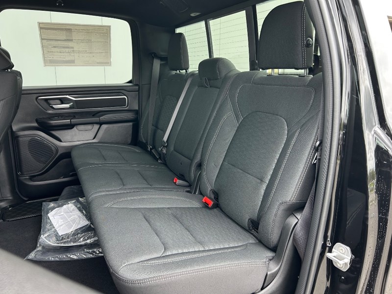 2025 RAM 1500 Big Horn 4x4 Crew Cab 5'7" Box