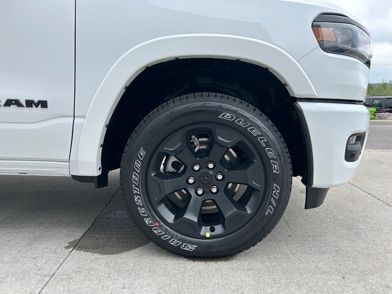 2025 RAM 1500 Big Horn 4x4 Crew Cab 5'7" Box