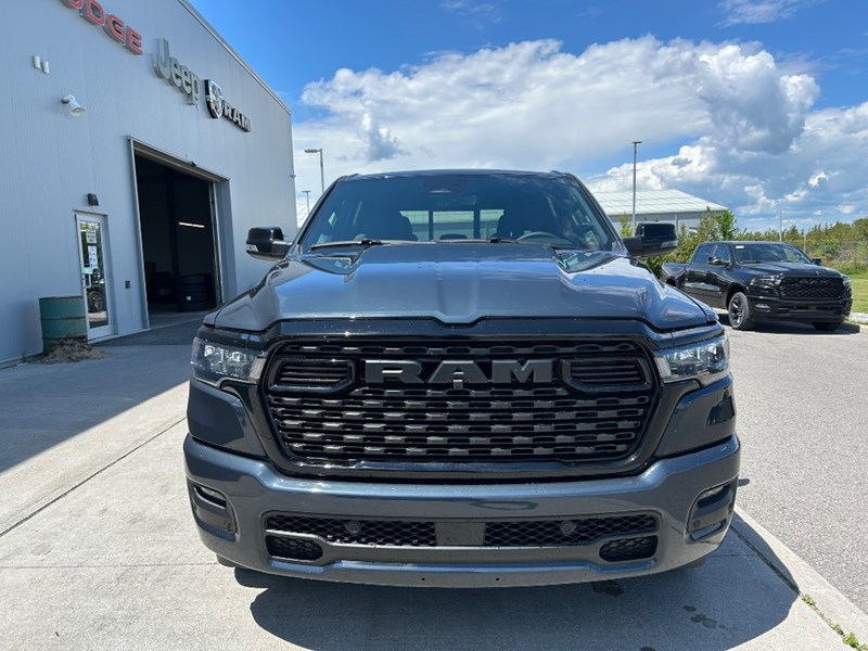 2025 RAM 1500 Big Horn 4x4 Crew Cab 5'7" Box