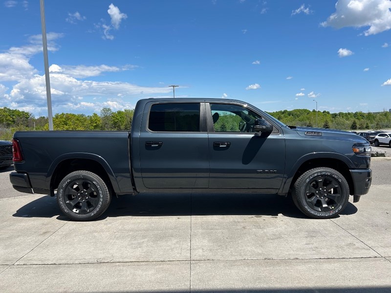 2025 RAM 1500 Big Horn 4x4 Crew Cab 5'7" Box