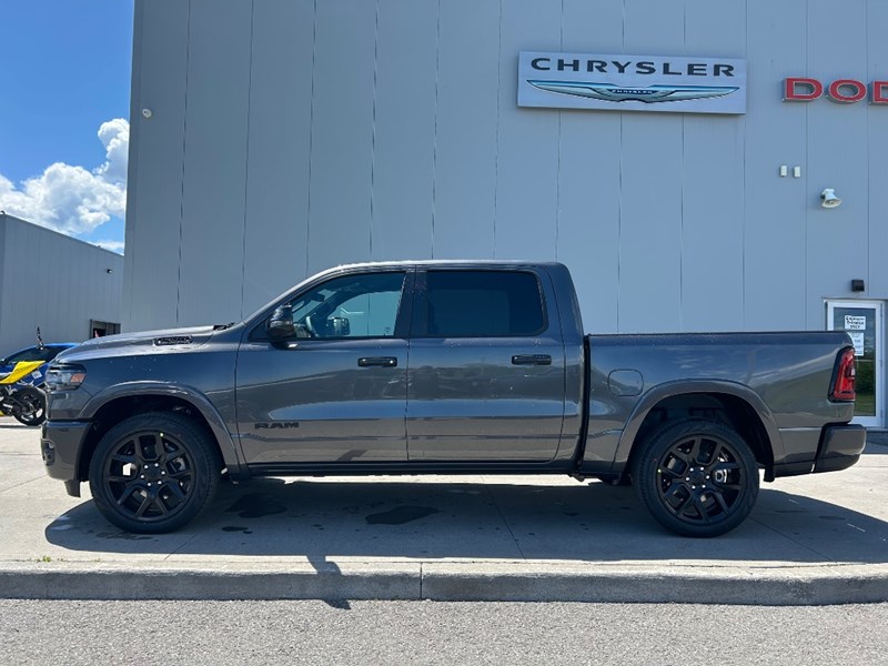 2025 RAM 1500 Big Horn 4x4 Crew Cab 5'7" Box