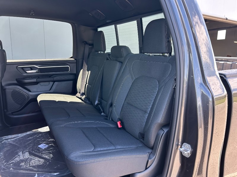 2025 RAM 1500 Big Horn 4x4 Crew Cab 5'7" Box