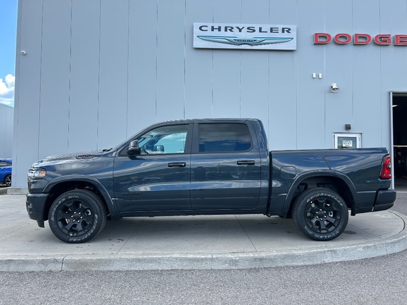 2025 RAM 1500 Big Horn 4x4 Crew Cab 5'7" Box