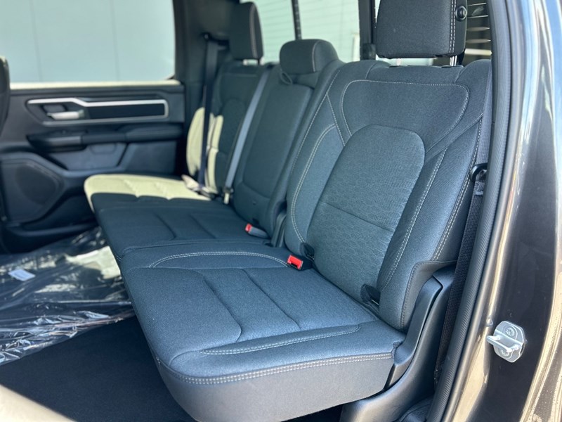 2025 RAM 1500 Big Horn 4x4 Crew Cab 5'7" Box