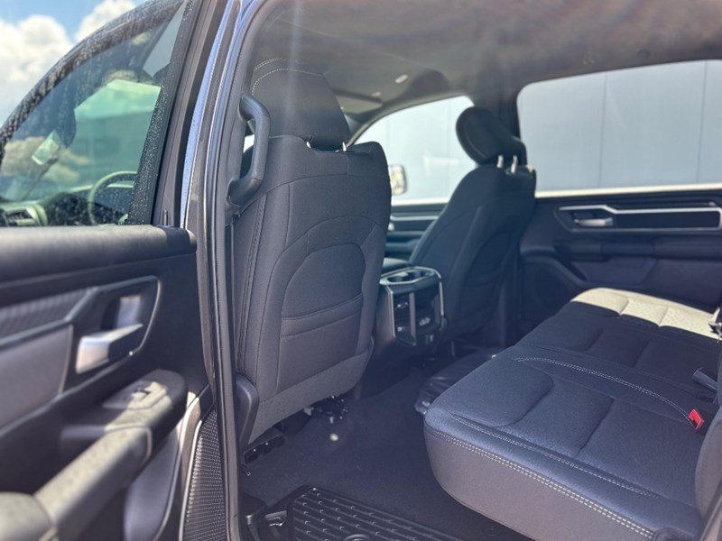 2025 RAM 1500 Big Horn 4x4 Crew Cab 5'7" Box