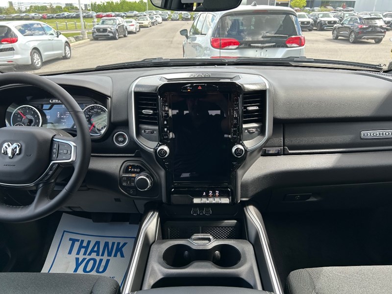 2025 RAM 1500 Big Horn 4x4 Crew Cab 5'7" Box