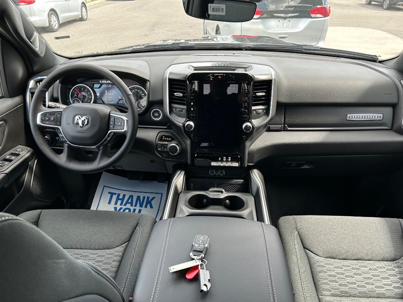 2025 RAM 1500 Big Horn 4x4 Crew Cab 5'7" Box