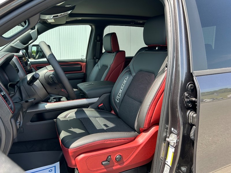2025 RAM 1500 Rebel 4x4 Crew Cab 5'7" Box