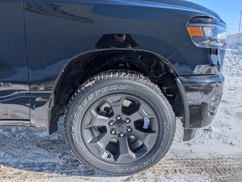 2025 RAM 1500 Sport GT 4x4 Crew Cab | Pano Roof, Leather