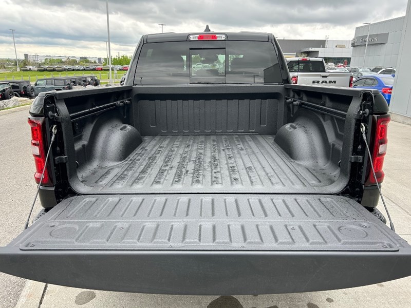 2025 RAM 1500 Sport 4x4 Crew Cab 5'7" Box
