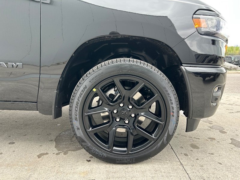 2025 RAM 1500 Sport 4x4 Crew Cab 5'7" Box