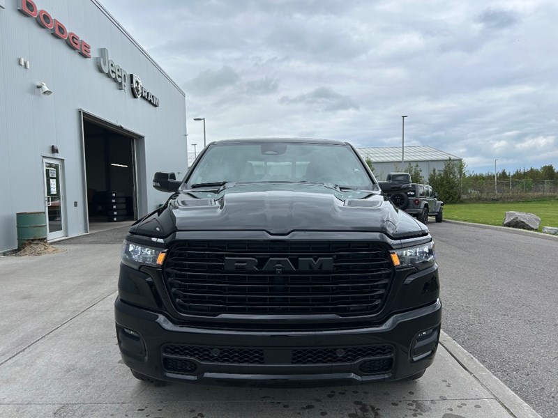 2025 RAM 1500 Sport 4x4 Crew Cab 5'7" Box