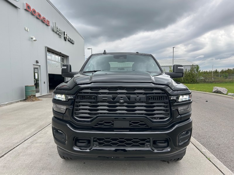 2025 RAM 2500 Big Horn 4x4 Crew Cab 6'4" Box