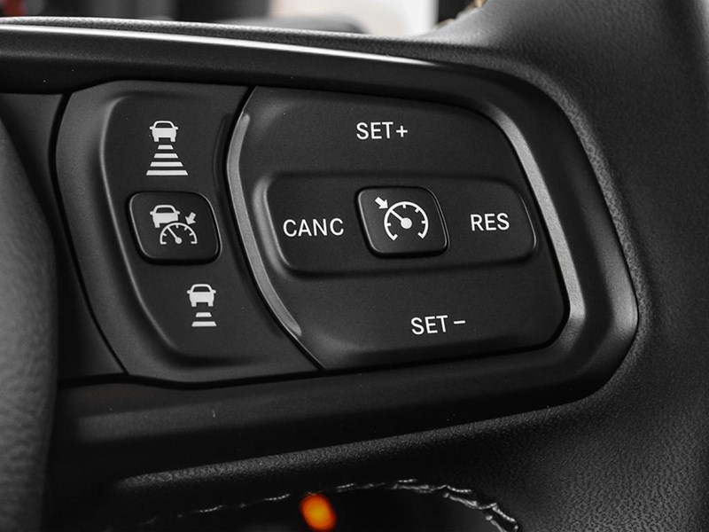2025 Jeep Wrangler Willys 4 Door 4x4